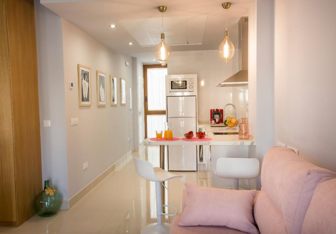 Apartamentos Los Moriles מראה חיצוני תמונה